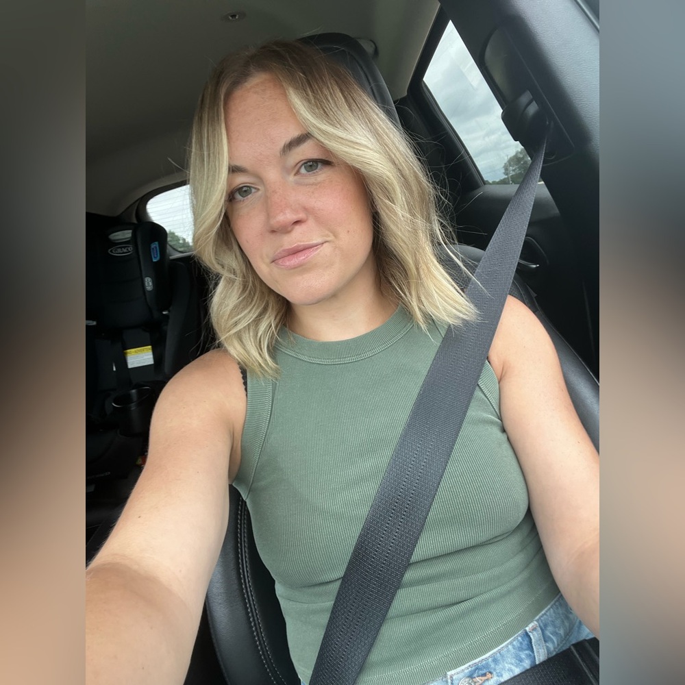 Meet your Posher, Ellen